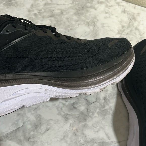 HOKA MENS ATHLETIC SHOES BONDI 8 WIDE BLACK AND WHITE SIZE 14 W - Picture 6 of 9